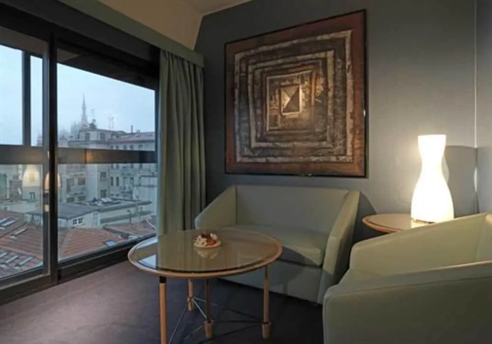 Hotel Spadari Al Duomo Milão